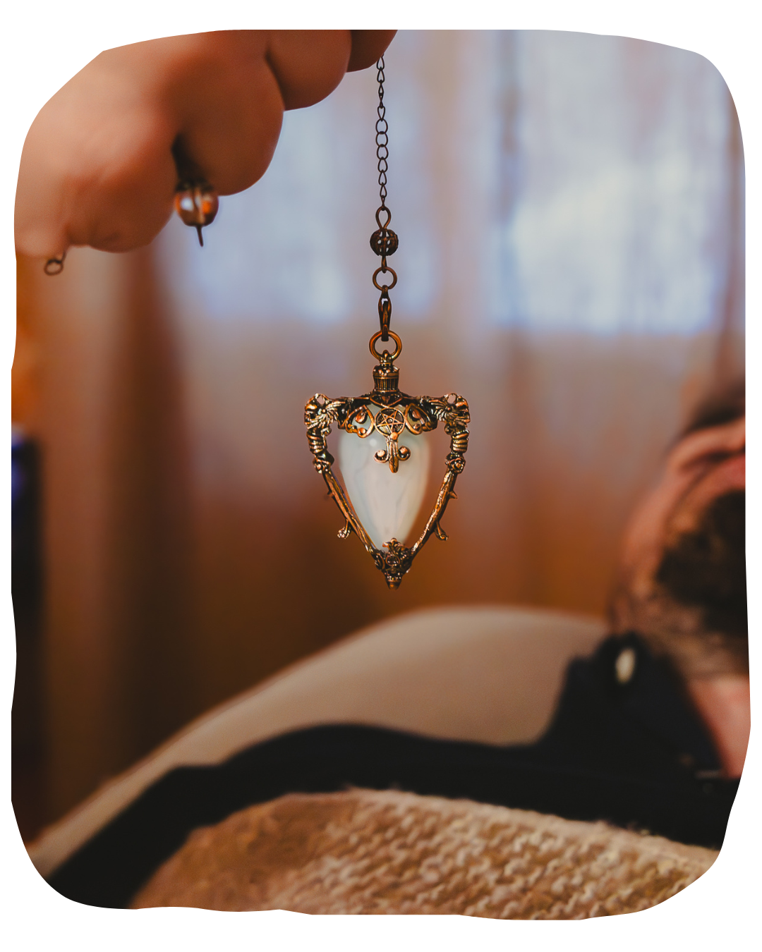 radiesthésiste agde - luduvine energie - énergéticienne agde