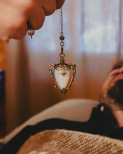 radiesthésiste à agde - ludivine énergie agde - Studio Pika Photographie Agde